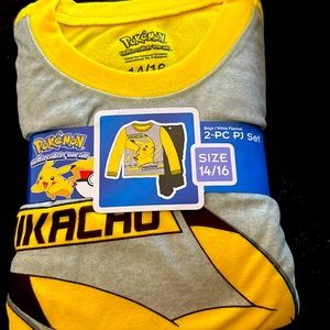 Pokémon boys size 14/16 pajamas set